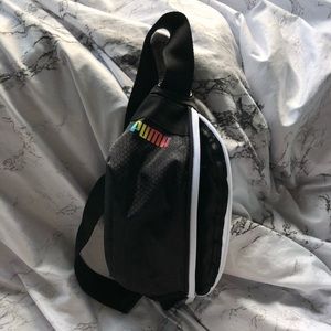puma black and white fanny pack